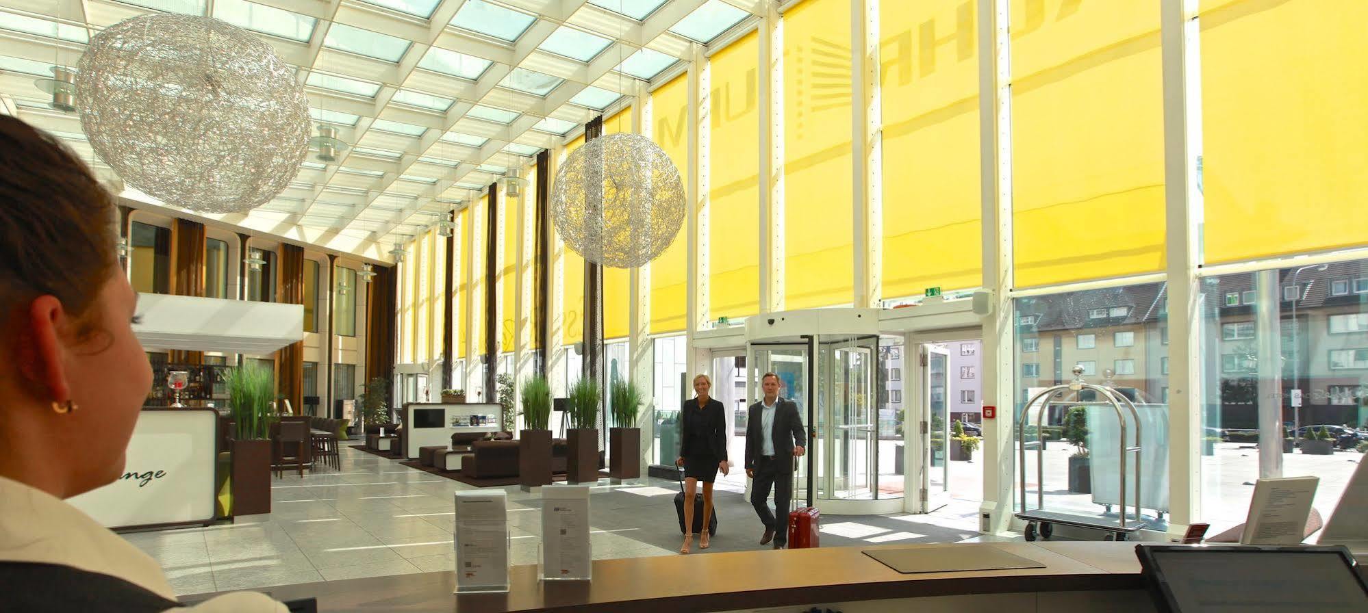 Webers - Das Hotel Im Ruhrturm Essen Kültér fotó